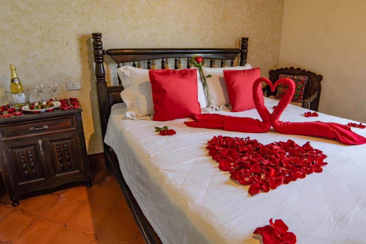 La Quinta Santa Lucia Hotel