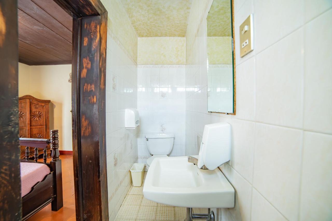 Hotel La Quinta Santa Lucia Antigua