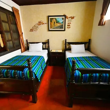 La Quinta Santa Lucia Hotel Antigua Exterior photo