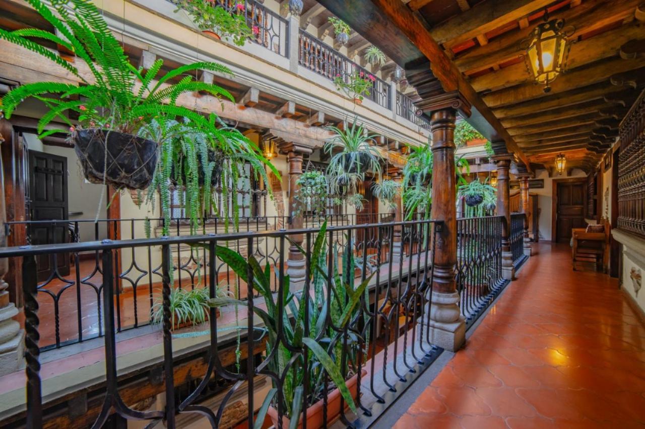 La Quinta Santa Lucia Hotel